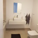 Seaview Bahia Dorada 3 Bedrooms Endast Langtidsuthyrning 에스테포나